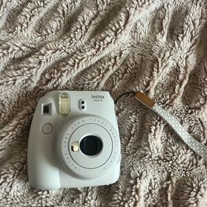 Fujifilm Instax Mini 9 Instant Camera - Cream
